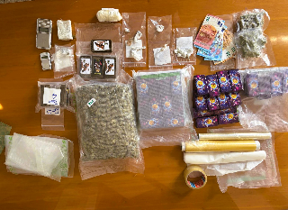 Ostra Vetere – Detenevano in casa 6 kg di droga, arrestati due giovani
